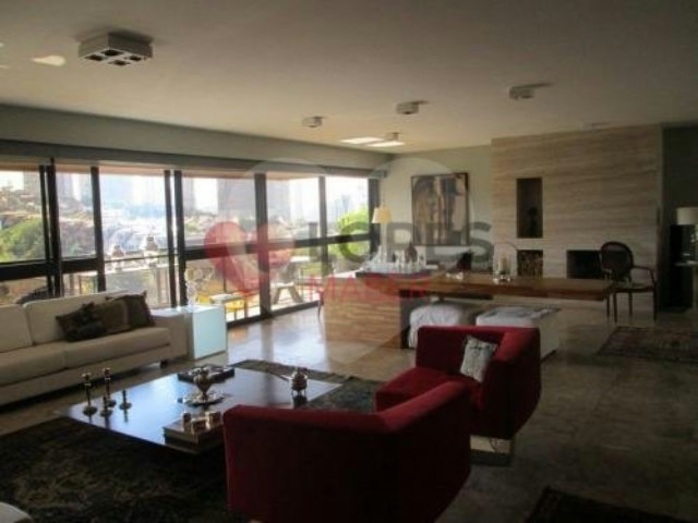 Apartamento à venda com 5 suítes em Real Parque, São Paulo, SP