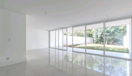 Casa à venda com 4 suítes no condomínio Hípica Garden, São Paulo - SP