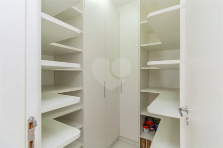 Apartamento à venda com 3 suítes em Granja Julieta, São Paulo, SP