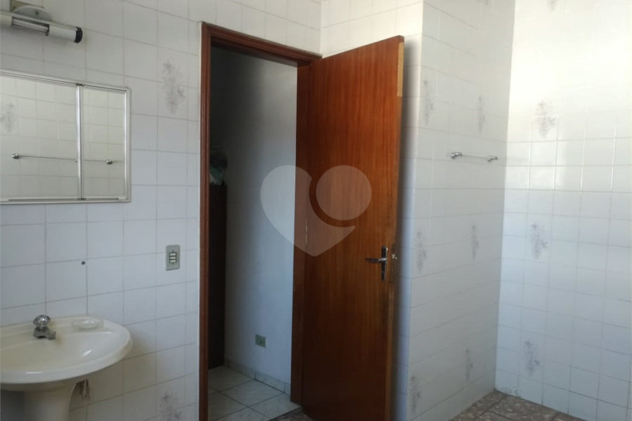 Sobrado à venda com 3 quartos, sendo 1 suíte, em Tremembé, São Paulo, SP