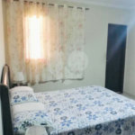 Sobrado à venda com 3 quartos, sendo 1 suíte, em Jardim Casa Branca, Suzano, SP