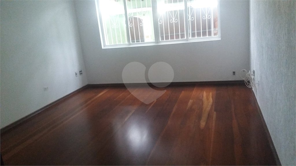 Sobrado à venda com 3 quartos, sendo 1 suíte, em Horto, São Paulo, SP