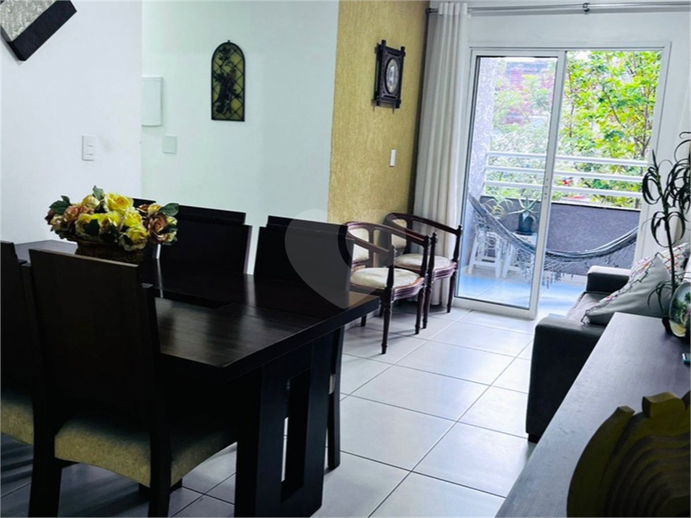 Apartamento à venda com 3 quartos, sendo 1 suíte, em Parque Bela Vista, Votorantim, SP