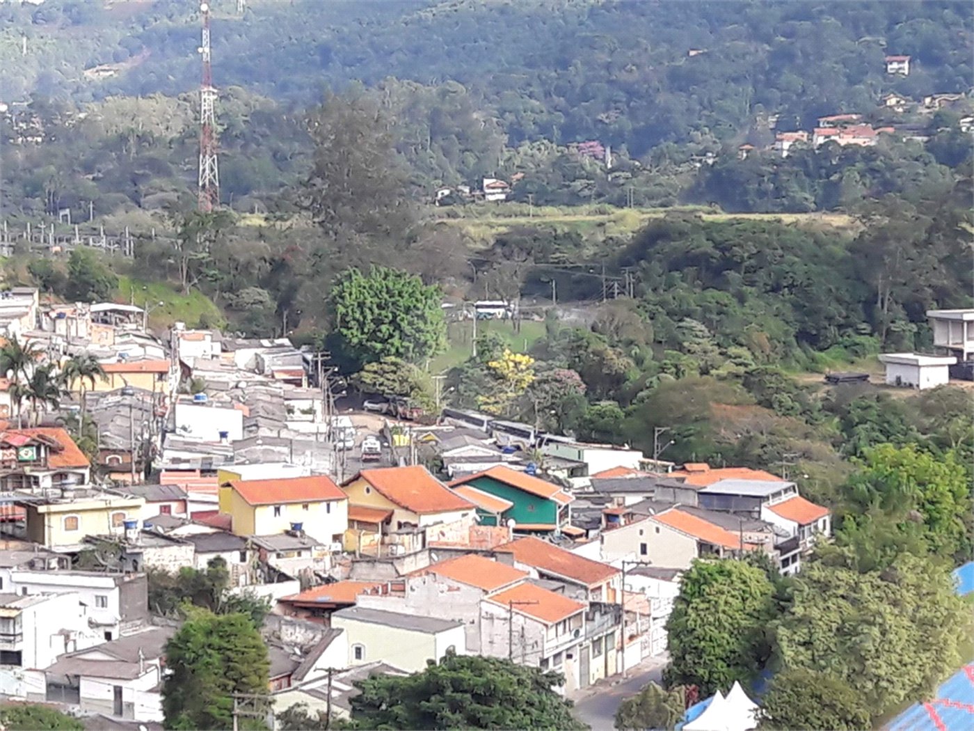 Casa à venda com 4 quartos em Serra da Cantareira, Mairiporã, SP