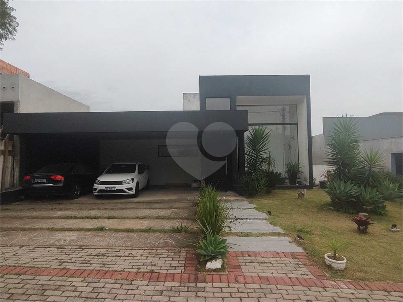 Casa à venda com 3 suítes em Jundiaizinho (terra Preta), Mairiporã, SP