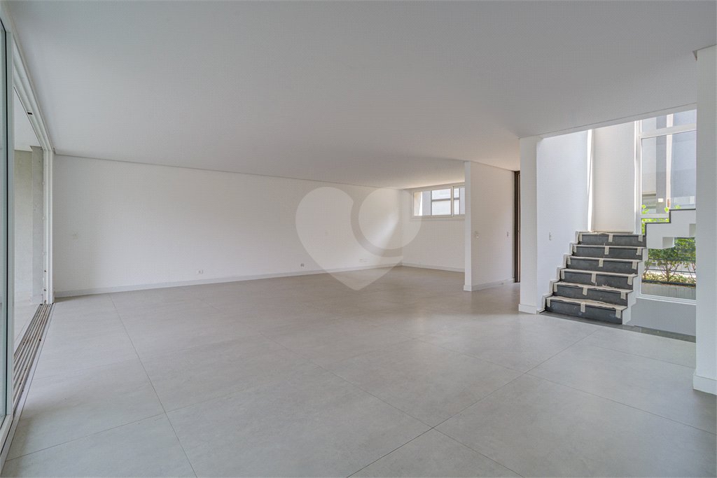 Casa à venda com 4 suítes no condomínio Jamestown, São Paulo - SP