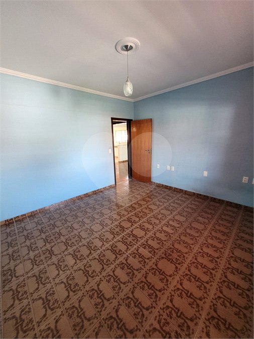 Sobrado à venda com 3 quartos, sendo 1 suíte, em Jardim Morada do Sol, Indaiatuba, SP