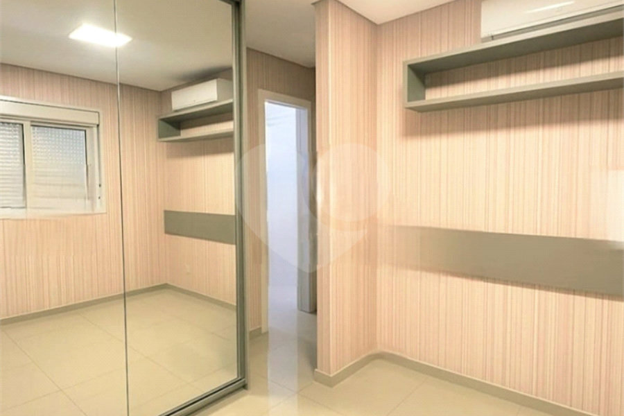 Sobrado à venda com 4 quartos, sendo 2 suítes, em Jardim São Paulo(zona Norte), São Paulo, SP
