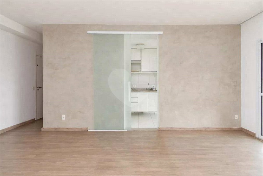 Apartamento à venda com 2 suítes em Vila Cordeiro, São Paulo, SP