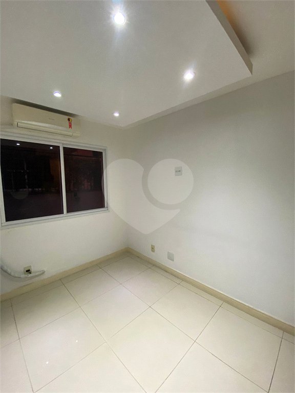 Apartamento à venda com 3 quartos, sendo 1 suíte, em Campo Grande, Rio de Janeiro, RJ