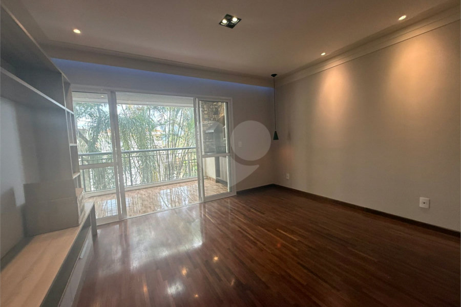 Apartamento à venda com 3 quartos, sendo 2 suítes, em Vila Irmãos Arnoni, São Paulo, SP