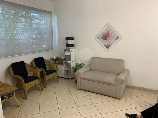 Sobrado à venda com 2 quartos em Moema, São Paulo, SP