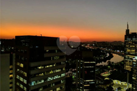 Apartamento à venda com 1 suíte em Pinheiros, São Paulo, SP