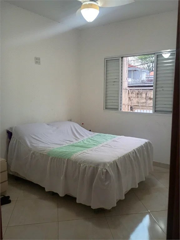 Casa à venda com 4 quartos, sendo 1 suíte, em Vila Cordeiro, São Paulo, SP