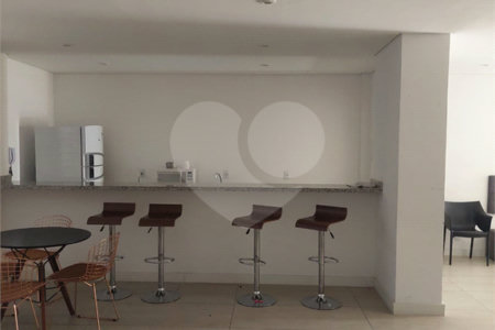 Apartamento à venda com 2 quartos, sendo 1 suíte, em Lapa, São Paulo, SP