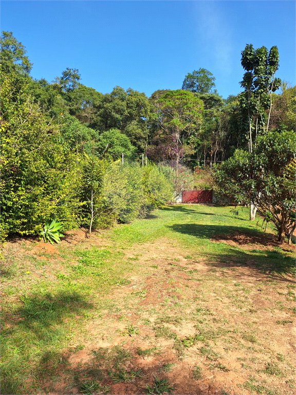 Chácara à venda ou para alugar com 3 quartos, sendo 1 suíte,  em Parque Residencial Itapeti, Mogi das Cruzes, SP