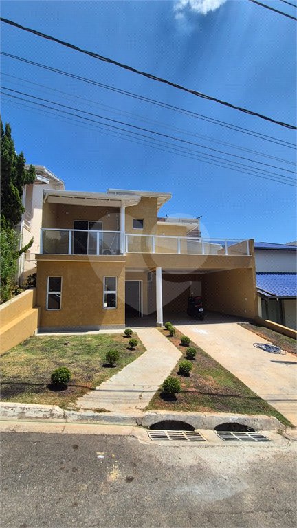 Casa à venda com 3 suítes no condomínio Residencial Villa Di Treviso, Vinhedo - SP