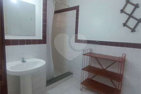 Casa em condomínio à venda ou para alugar com 2 quartos, sendo 1 suíte,  em Geribá, Armação dos Búzios, RJ