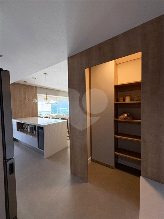 Apartamento à venda com 3 quartos, sendo 1 suíte, em Vila Mogilar, Mogi das Cruzes, SP