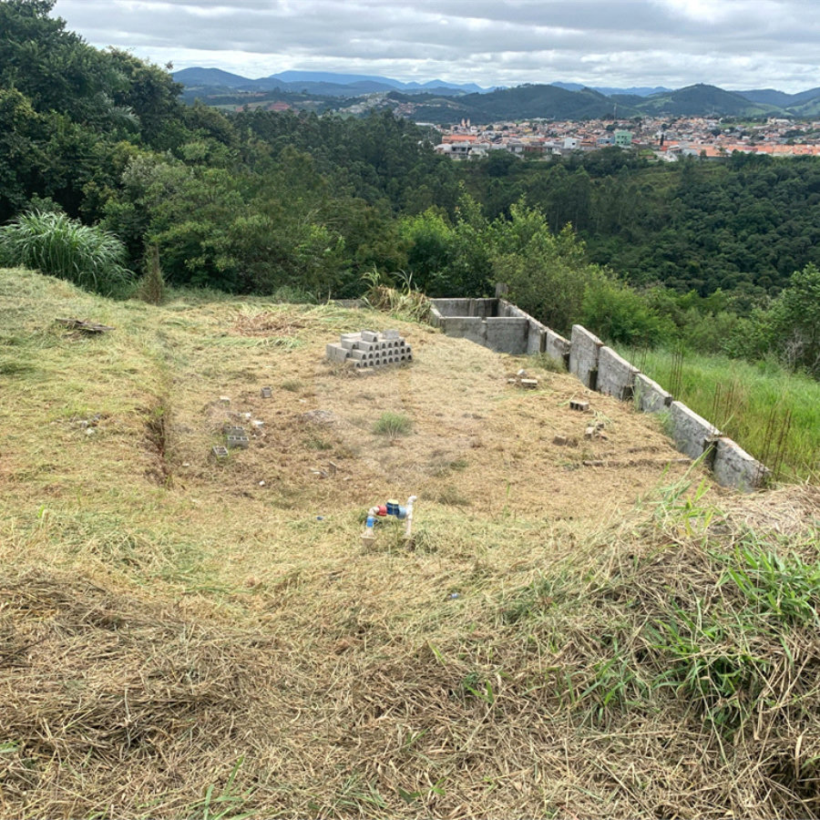 Terreno à venda em Cachoeirinha, Bom Jesus dos Perdões, SP