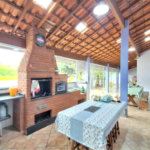 Chácara à venda com 4 quartos, sendo 2 suítes,  no Centro, Araçoiaba da Serra, SP