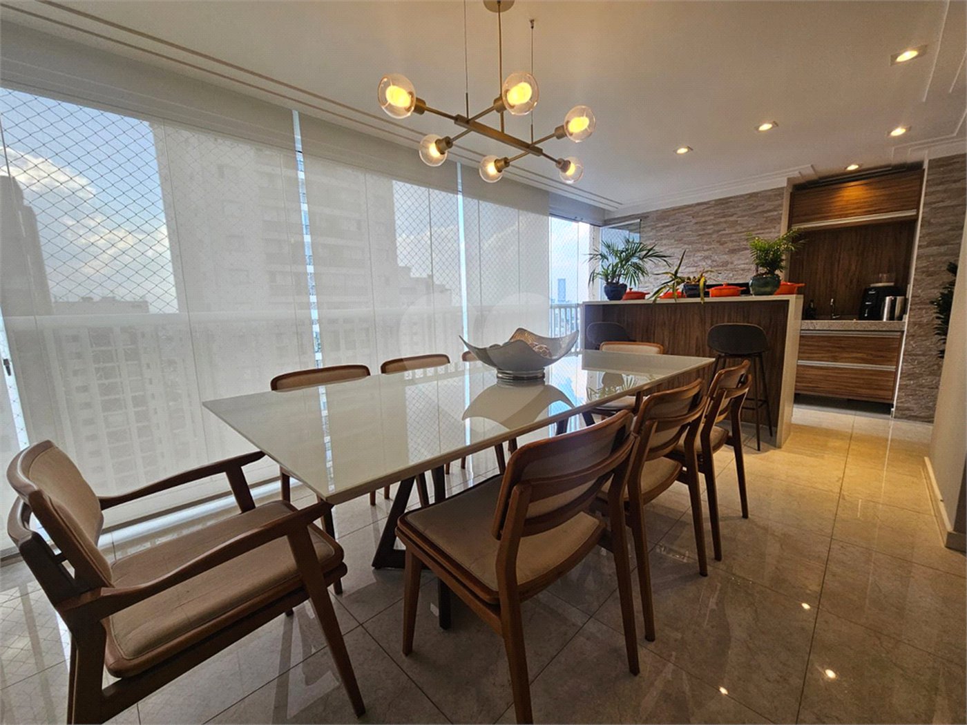 Apartamento à venda com 3 quartos, sendo 1 suíte, em Vila Regente Feijó, São Paulo, SP