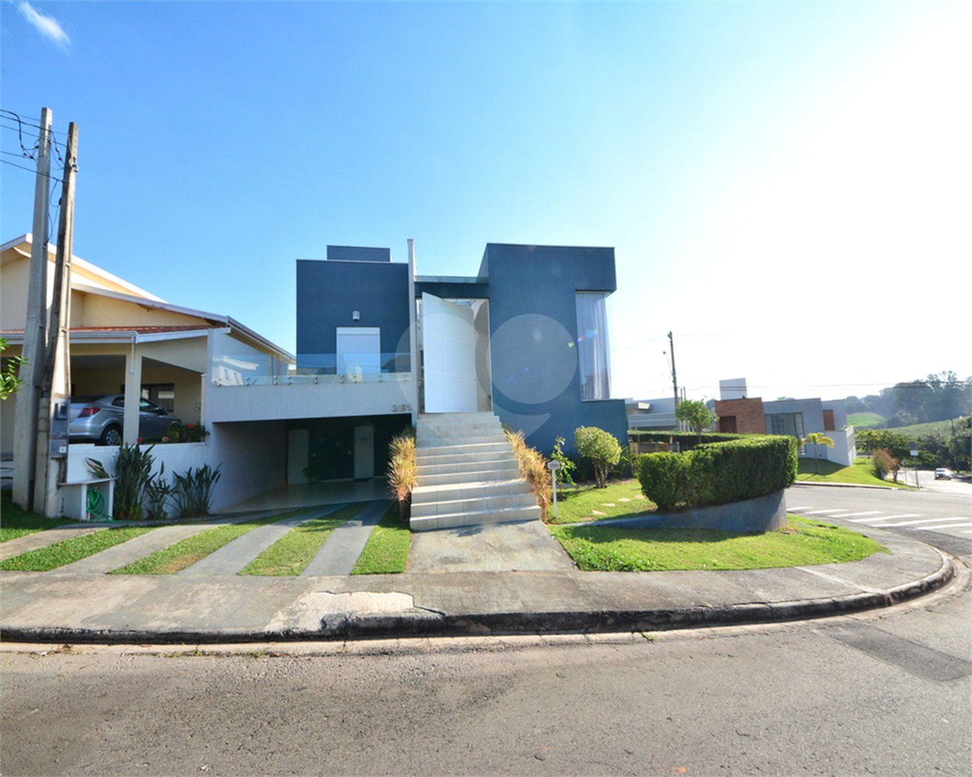 Casa à venda com 3 suítes no condomínio Jardim Reserva Bom Viver de Indaiatuba, Indaiatuba - SP