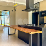 Casa à venda com 3 suítes no condomínio Jardim Residencial Dona Maria Candida, Indaiatuba - SP