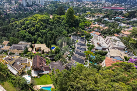 Casa à venda com 5 suítes em Jardim Morumbi, São Paulo, SP