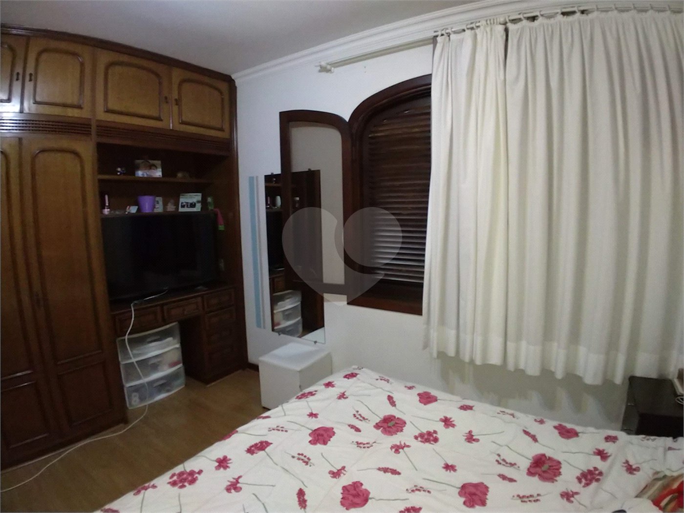 Casa à venda com 3 quartos, sendo 1 suíte,  em Jardim Brasil (zona Sul), São Paulo, SP