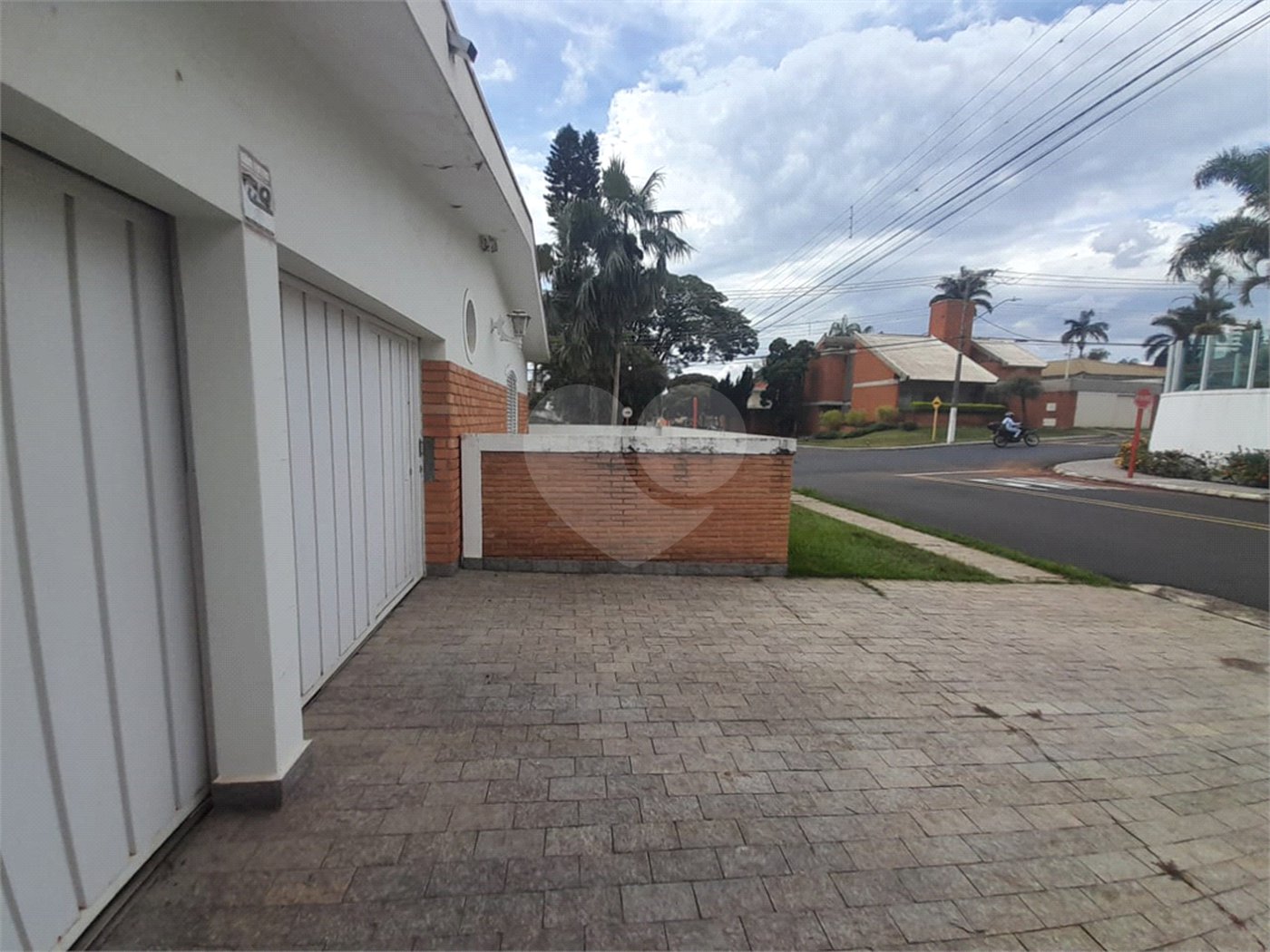 Casa Imponente à Venda no Bairro Santa Mônica – São Carlos