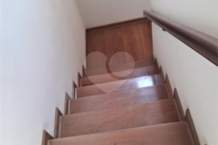 Sobrado à venda com 3 quartos, sendo 1 suíte,  em Cidade Nova I, Indaiatuba, SP