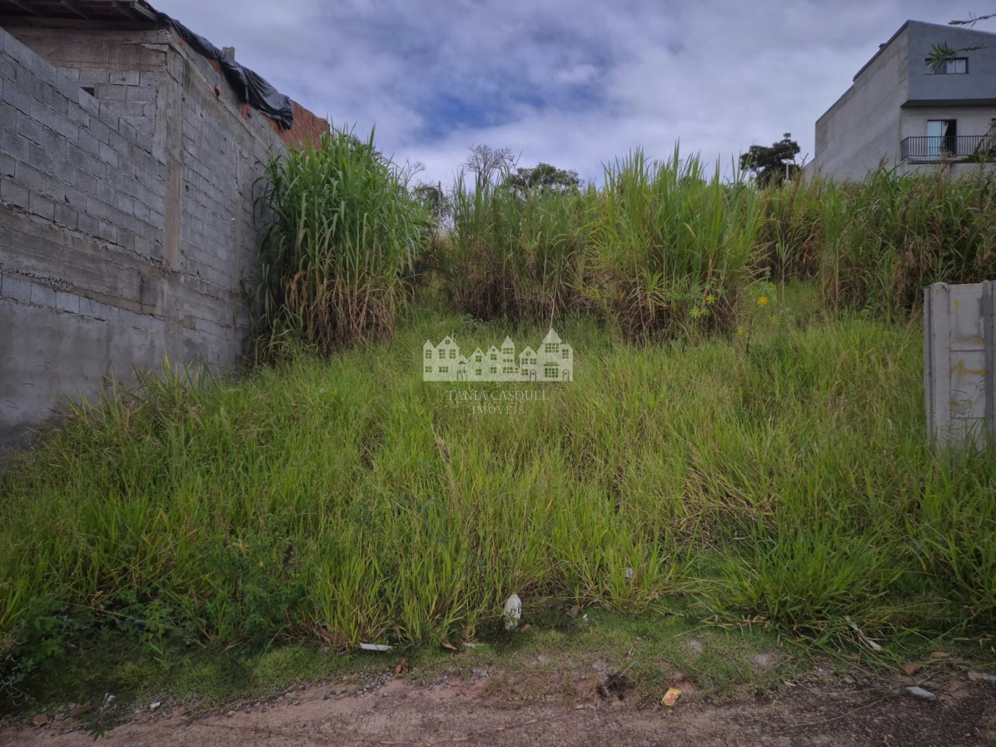 Terreno à venda em Residencial Jardins da Catalunha, Atibaia, SP