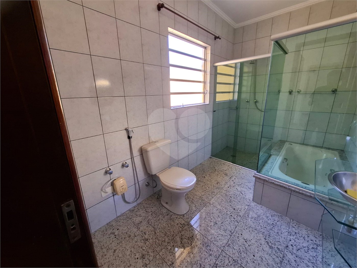 Sobrado à venda com 3 quartos no Brasilândia, São Paulo, SP