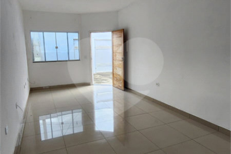 Casa à venda com 2 quartos, sendo 1 suíte, em Residencial Vila Martins, Salto, SP