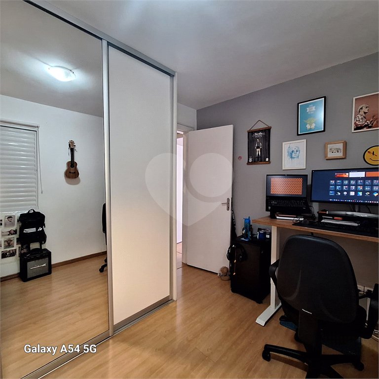 Casa à venda com 3 quartos, sendo 1 suíte, no condomínio Smallville, São Paulo - SP