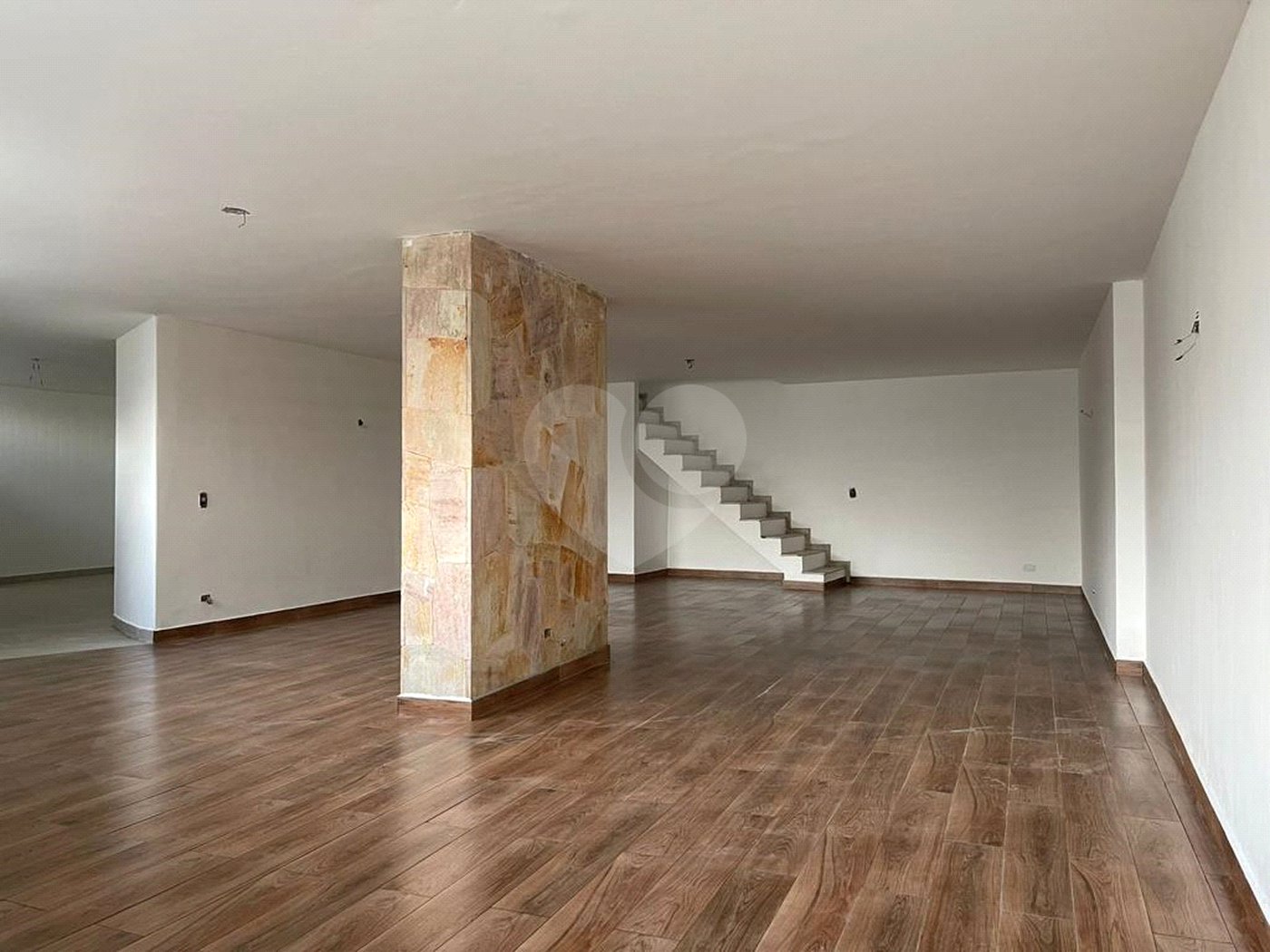 Casa à venda com 3 quartos, sendo 2 suítes, em Tucuruvi, São Paulo, SP