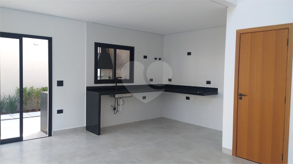 Casa à venda com 3 quartos, sendo 2 suítes,  em Nova Gardênia, Atibaia, SP
