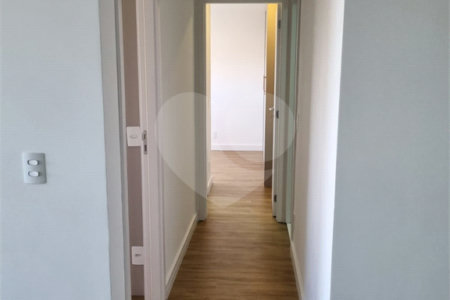 Apartamento à venda com 2 quartos, sendo 1 suíte, em Santo Amaro, São Paulo, SP