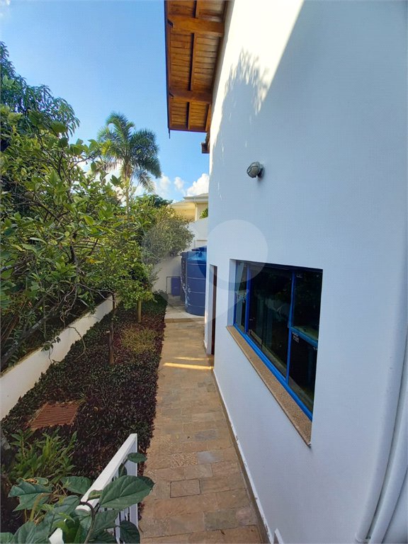 Casa à venda com 4 quartos, sendo 1 suíte, no condomínio Vale do Itamaracá, Valinhos - SP
