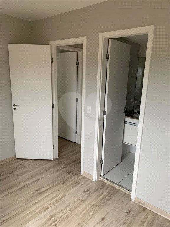 Apartamento à venda com 2 quartos, sendo 1 suíte, em Ferreira, São Paulo, SP