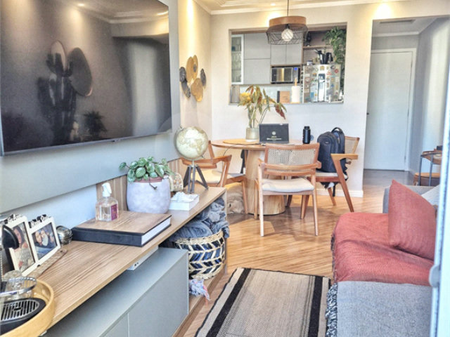 Apartamento à venda com 3 quartos, sendo 1 suíte,  em Vila Nova Cachoeirinha, São Paulo, SP