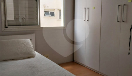 Apartamento à venda com 3 quartos, sendo 2 suítes,  em Cidade São Francisco, São Paulo, SP