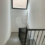 Casa à venda com 3 suítes no condomínio Residencial Celina, Atibaia - SP