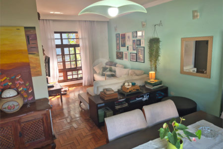 Casa à venda com 4 quartos, sendo 1 suíte, em Vila Albertina, São Paulo, SP