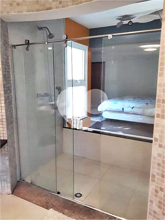 Casa à venda com 4 quartos, sendo 2 suítes, no condomínio Campos de Mairiporã Gleba 1, Mairiporã - SP