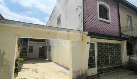 Sobrado à venda com 3 quartos, sendo 1 suíte, em Tremembé, São Paulo, SP