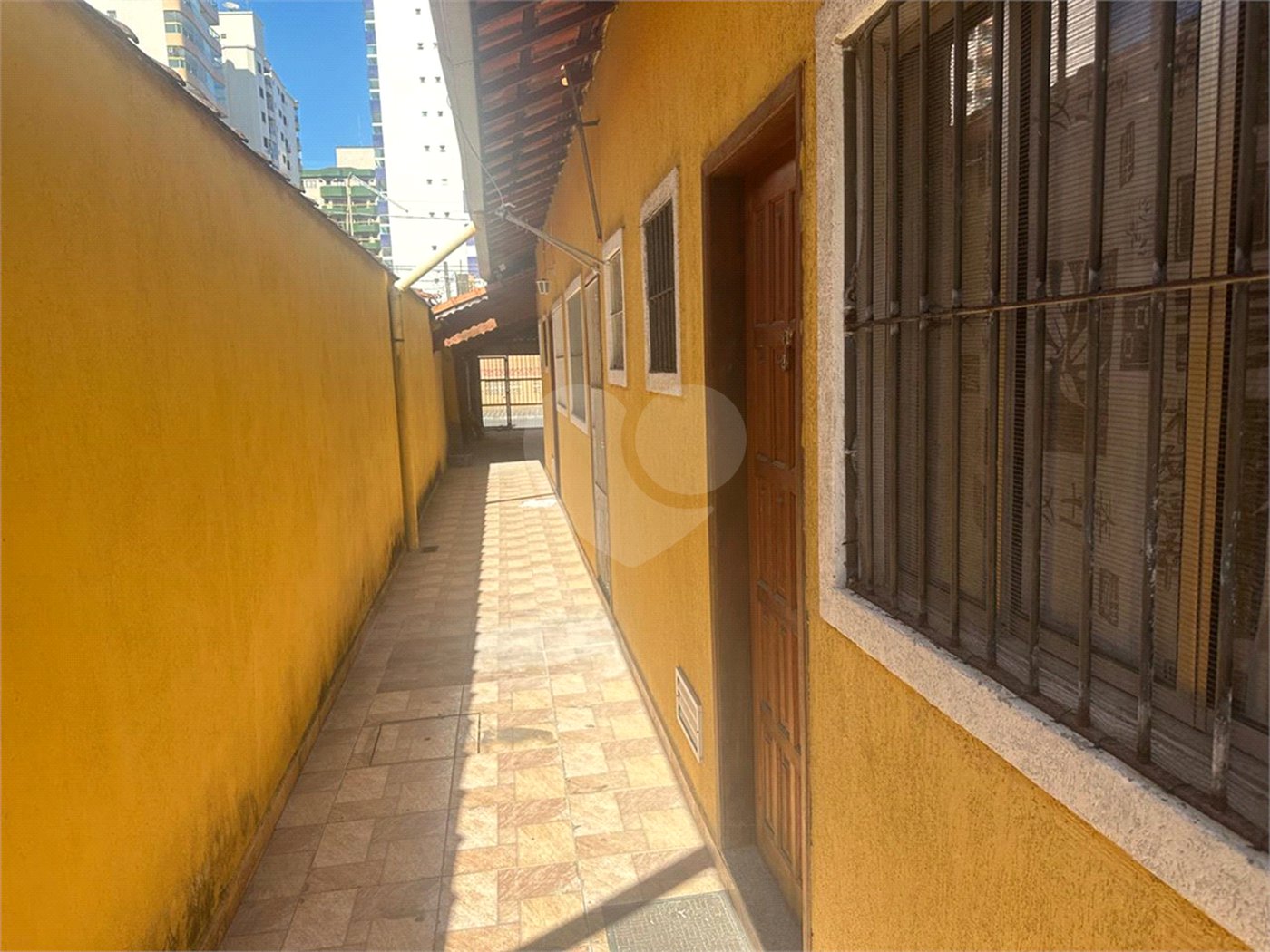Casa à venda com 1 quarto em Tupi, Praia Grande, SP