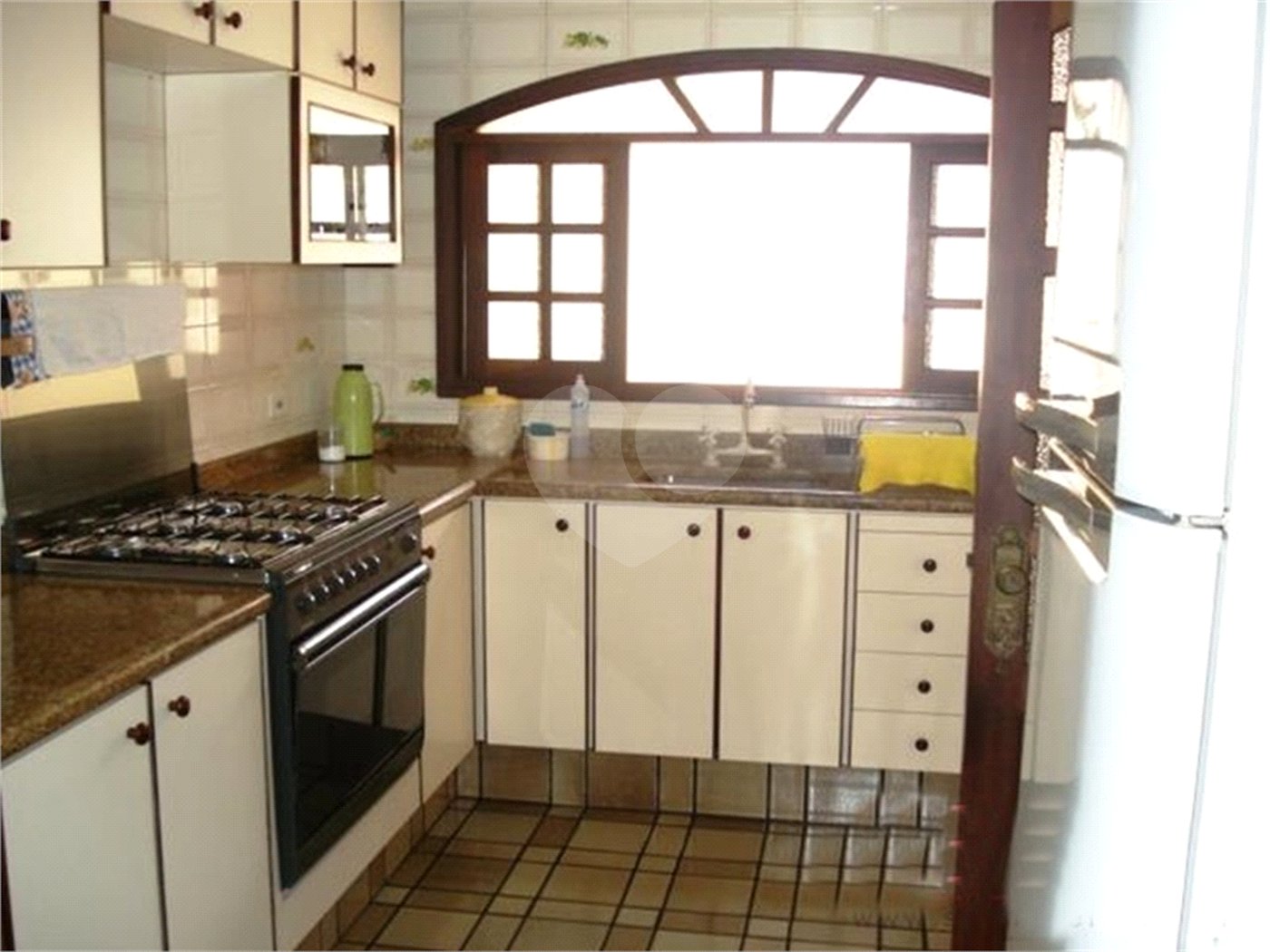 Sobrado à venda com 3 quartos, sendo 1 suíte, em Vila Gustavo, São Paulo, SP