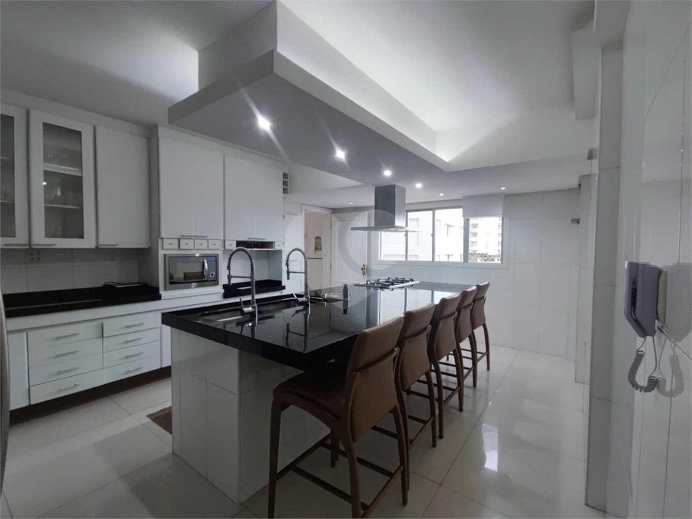 Apto 198m² Totalmente reformado - Vila Mascote